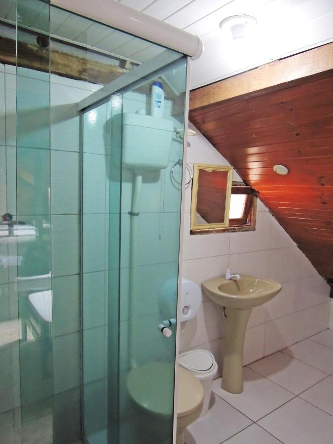 Cabanas Hostel & Suites Balneário Camboriú エクステリア 写真