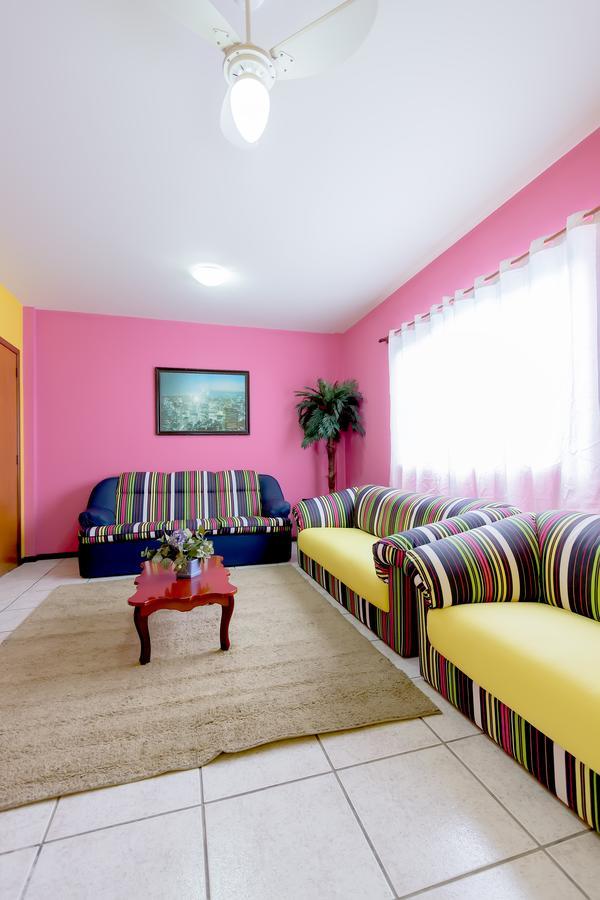 Cabanas Hostel & Suites Balneário Camboriú エクステリア 写真