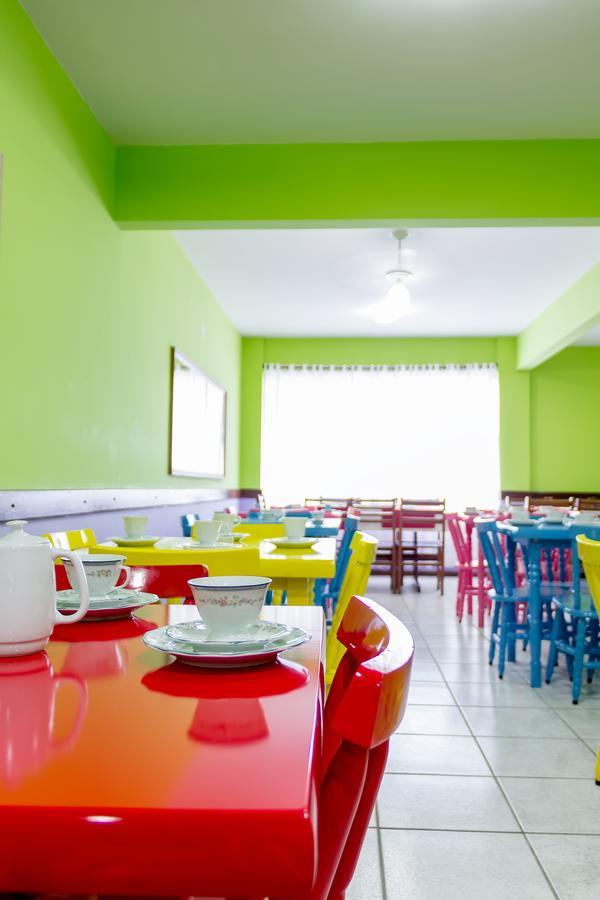 Cabanas Hostel & Suites Balneário Camboriú エクステリア 写真