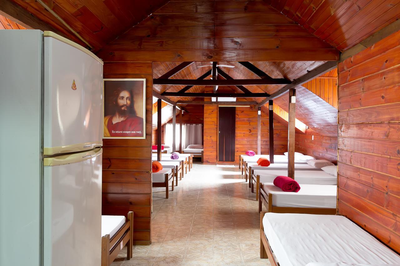 Cabanas Hostel & Suites Balneário Camboriú エクステリア 写真