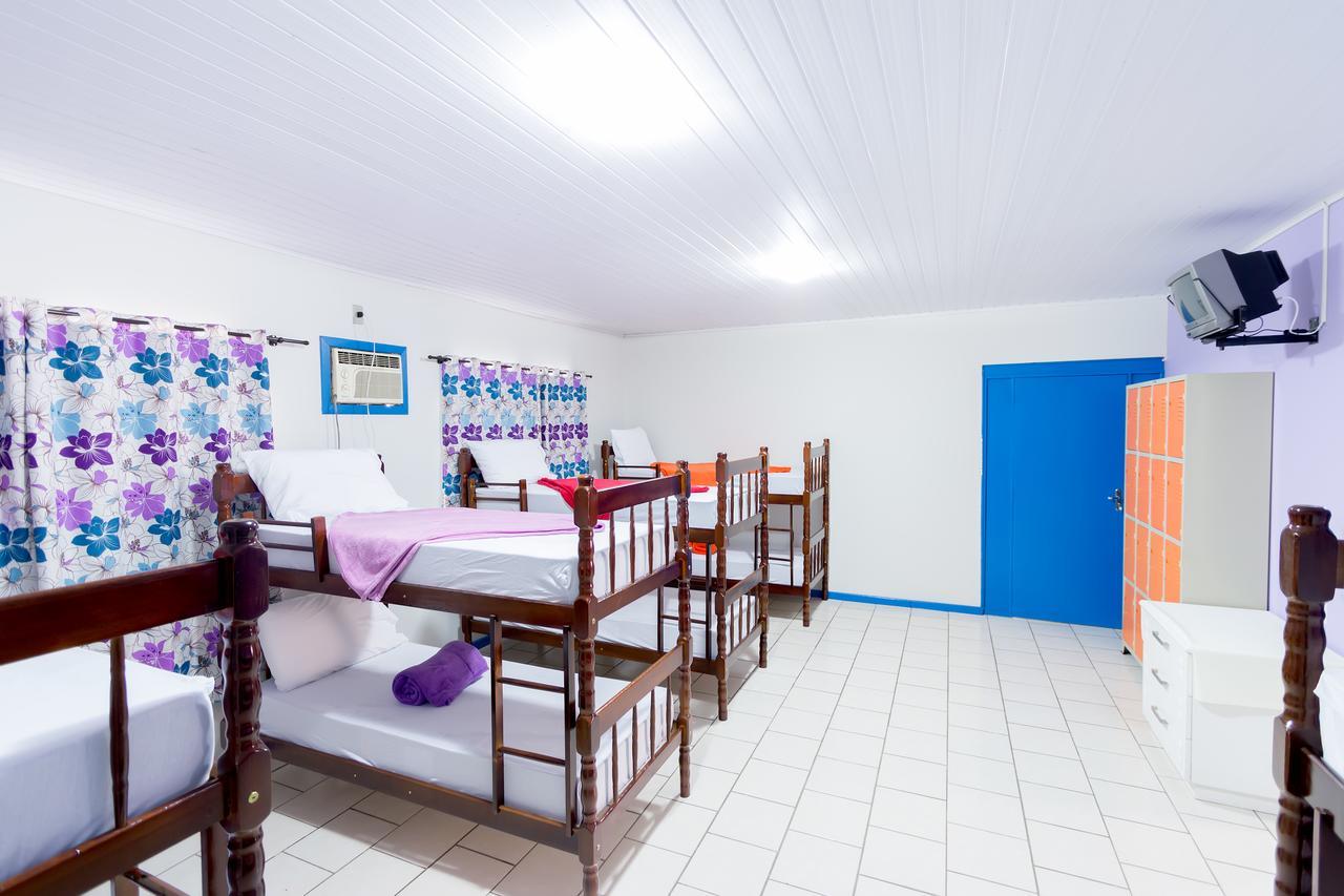 Cabanas Hostel & Suites Balneário Camboriú エクステリア 写真