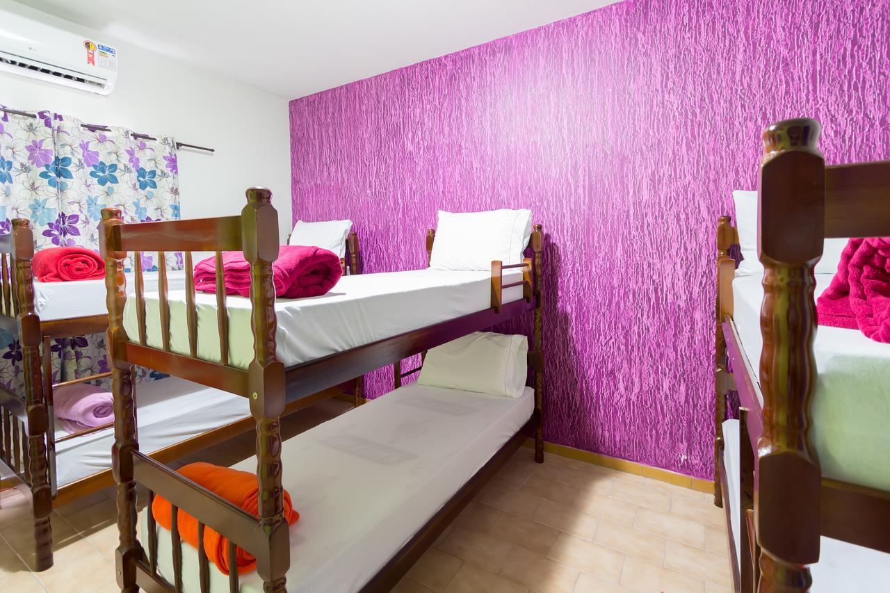 Cabanas Hostel & Suites Balneário Camboriú エクステリア 写真