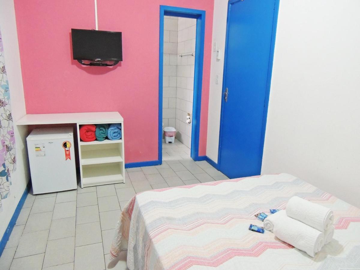 Cabanas Hostel & Suites Balneário Camboriú エクステリア 写真